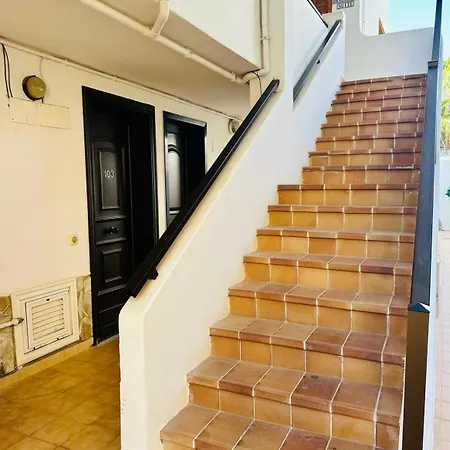 Sunny Sea View Center Of Americas Апартаменты *